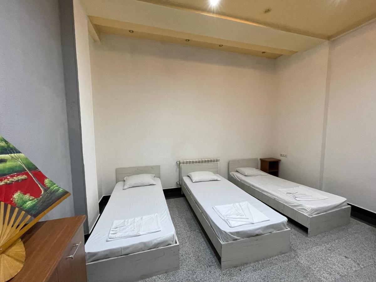 Joy Hotel Apartament Ереван Экстерьер фото